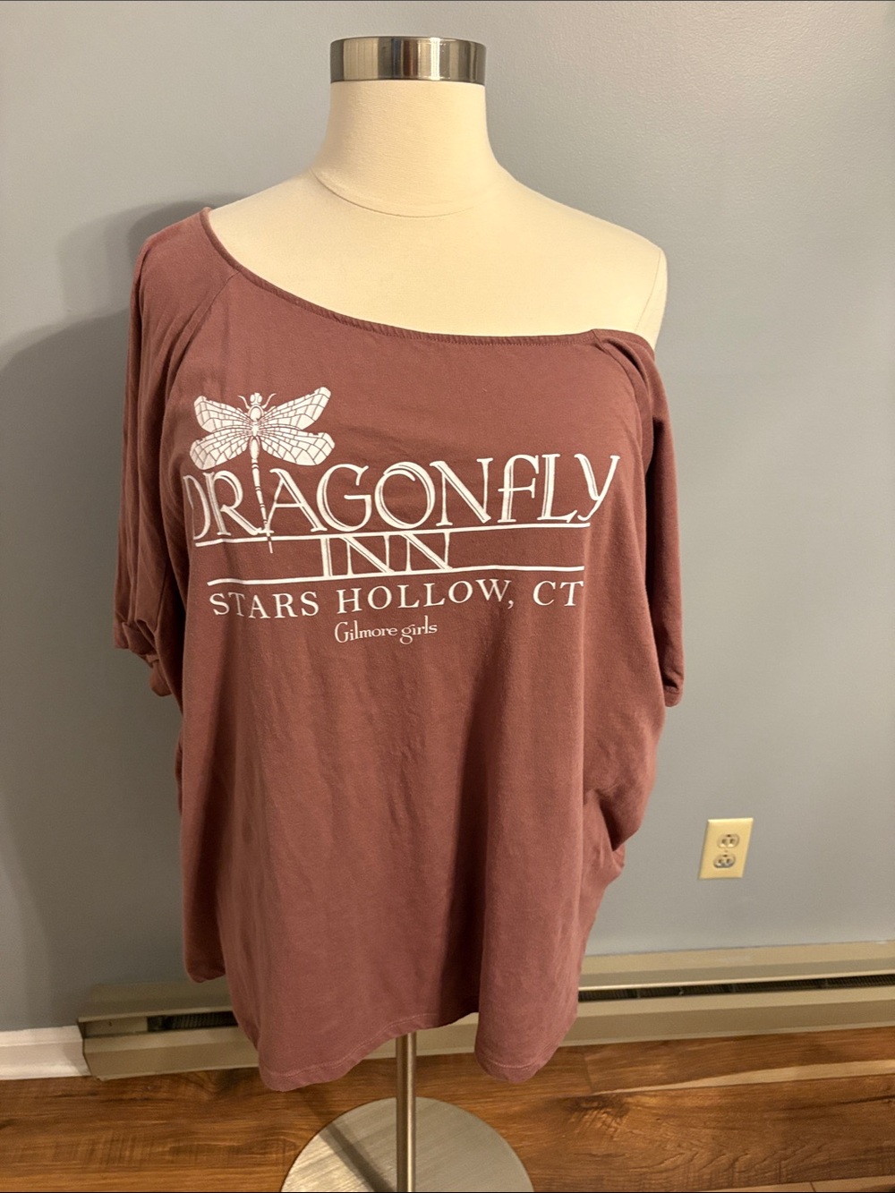 Ripple Junction Off-Shoulder Tee Dragonfly Inn Gilmore Girls